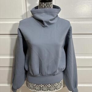 Lululemon Full Flourish Pullover Size 4 Chambray Blue Oversized Funnel Neck $128